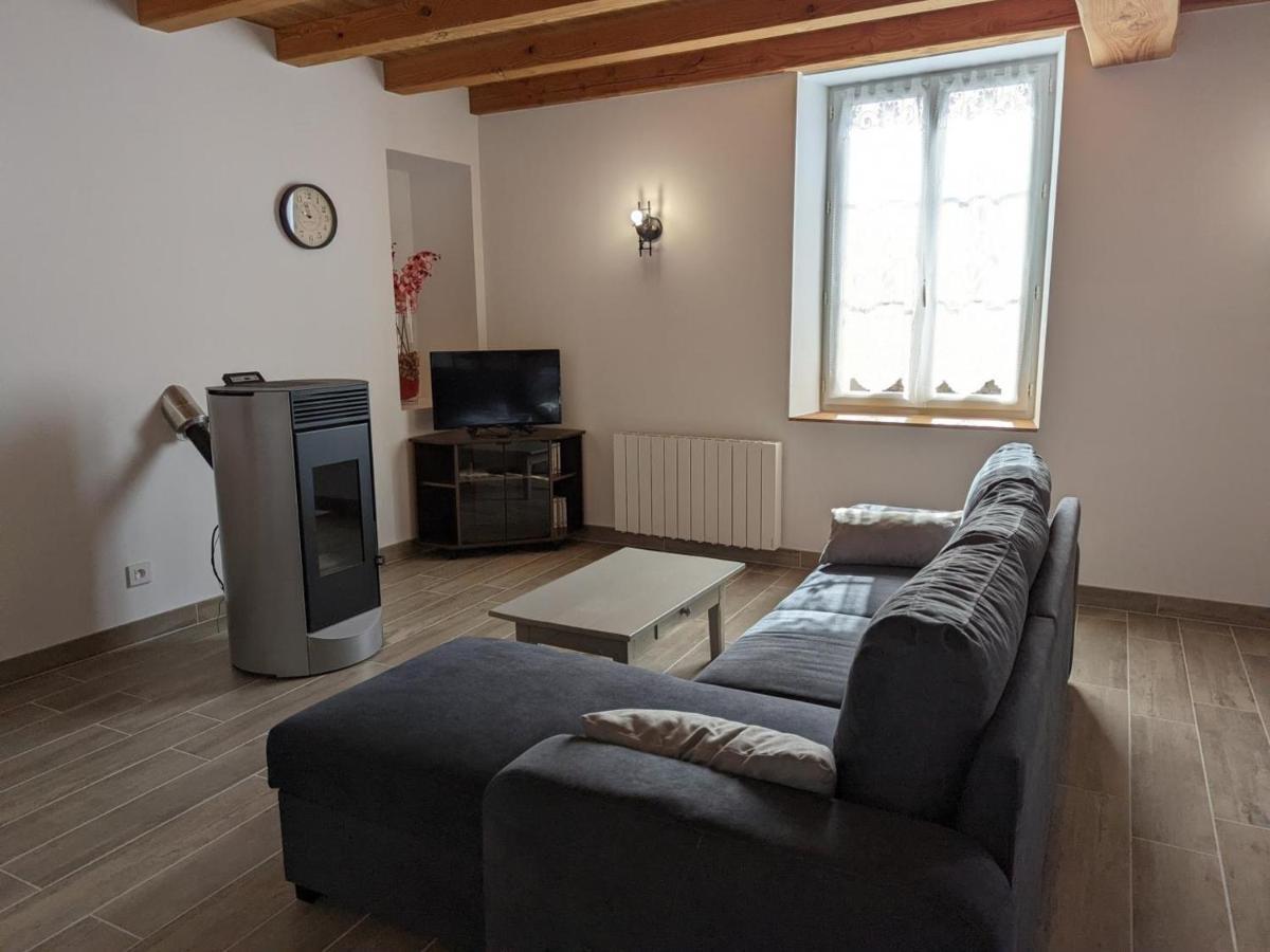 Maison Lumineuse Avec Cour Privative, Proche Sites Culturels, Tout Confort, Equipe Bebe, Wifi Inclus - Fr-1-653-98 Puyreaux المظهر الخارجي الصورة